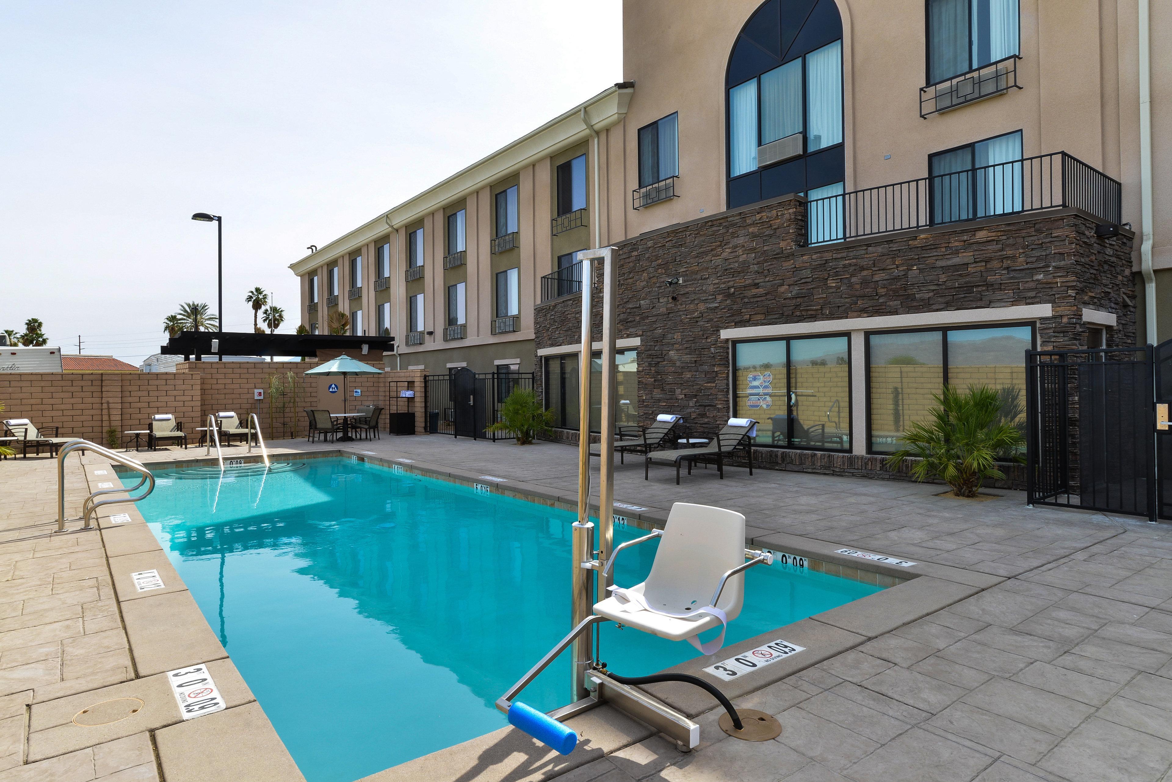 Holiday Inn Express & Suites Indio - Coachella Valley By Ihg Exteriör bild